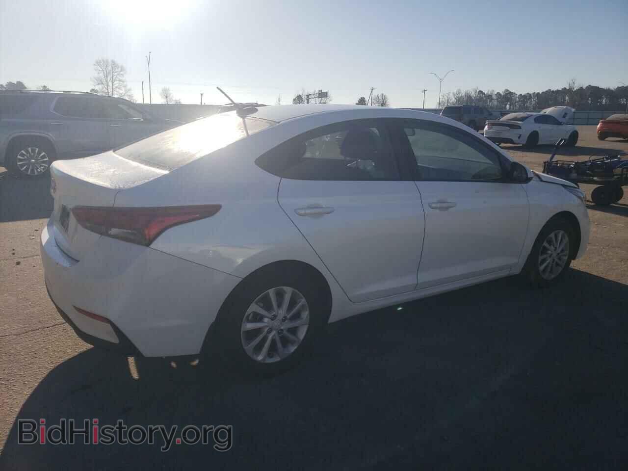 2018 HYUNDAI ACCENT - VIN: 3KPC24A38JE020531 - Фото 3