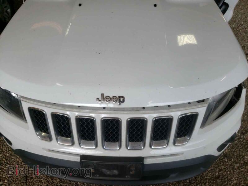 2014 Jeep COMPASS (VIN 1C4NJCBA4ED696632) — фото 7 из 10