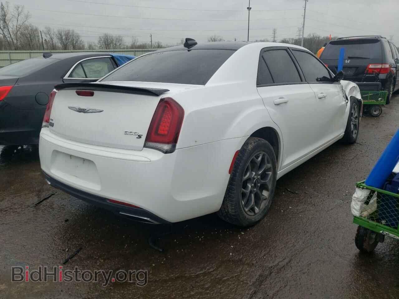 2015 CHRYSLER 300 - VIN: 2C3CCAGG3FH849559 - Фото 4