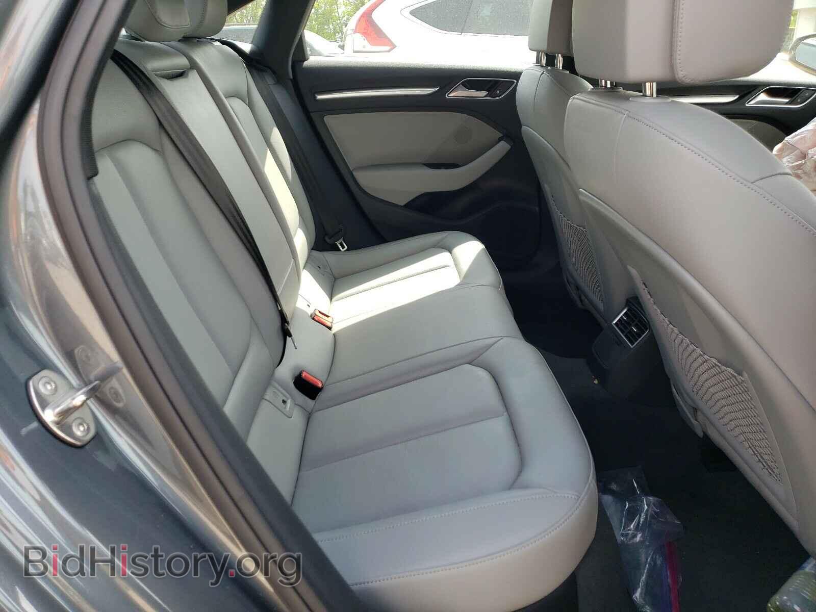2017 AUDI A3 - VIN: WAUJ8GFF7H1046851 - Фото 6