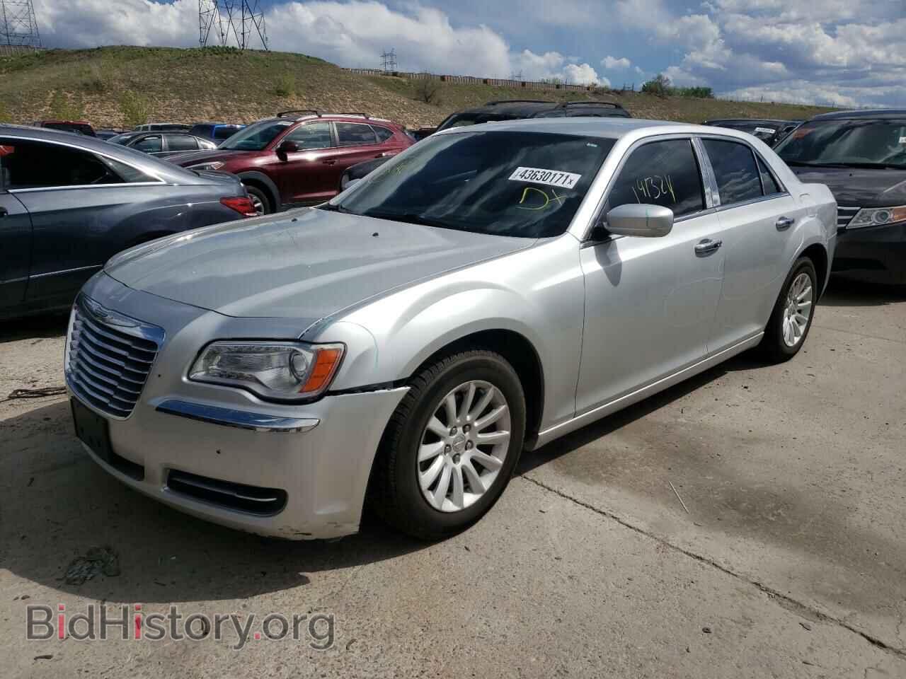 2012 CHRYSLER 300 - VIN: 2C3CCAAG5CH274644 - Фото 2