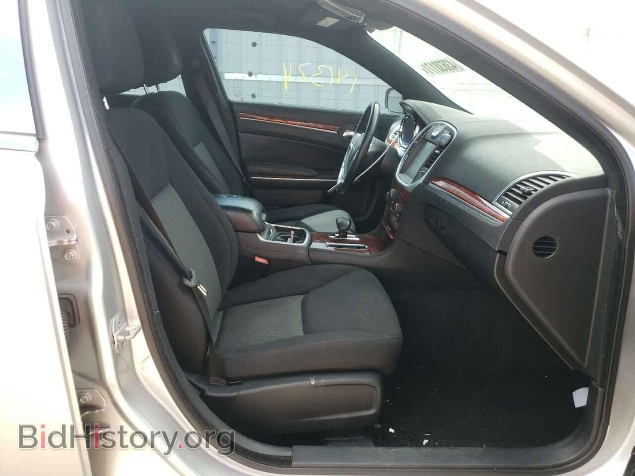 2012 CHRYSLER 300 - VIN: 2C3CCAAG5CH274644 - Фото 5
