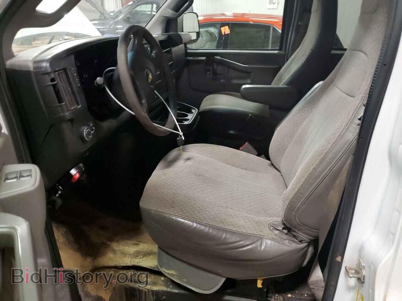 2017 CHEVROLET EXPRESS - VIN: 1GAZGPFG7H1156132 - Фото 7