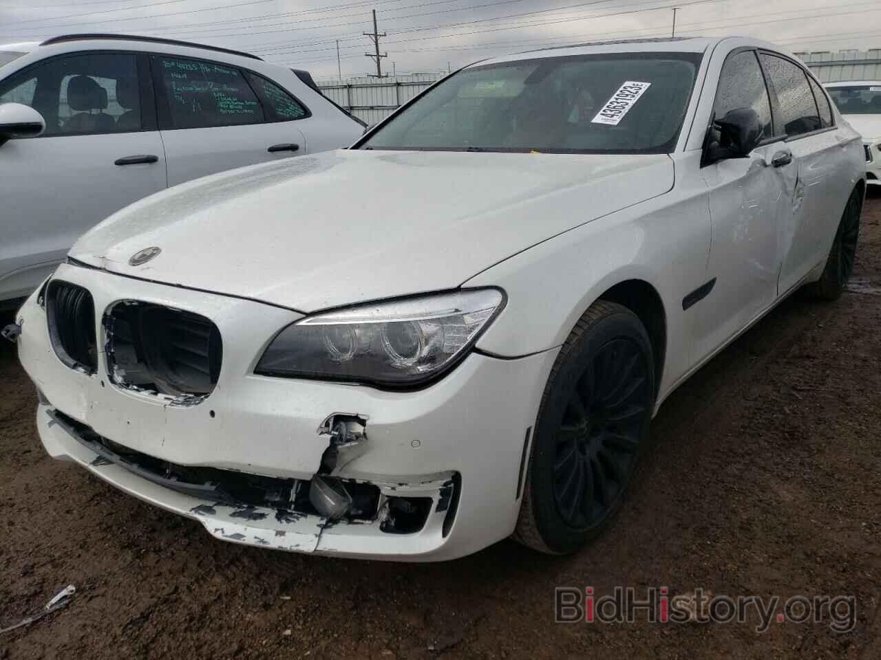 Photo WBAYF4C54DD127569 - BMW 7 SERIES 2013