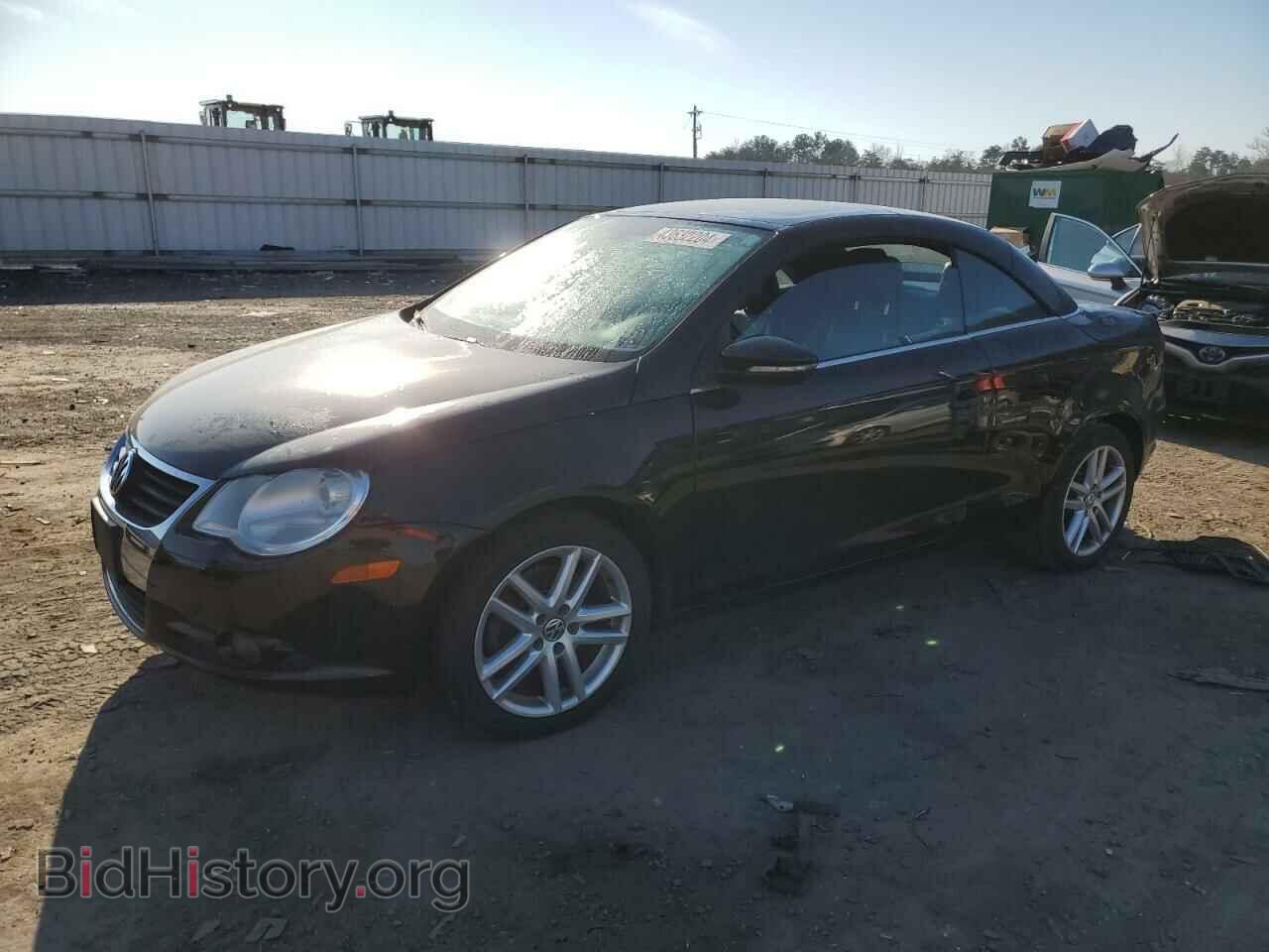 Photo WVWFA71F19V008319 - VOLKSWAGEN EOS 2009