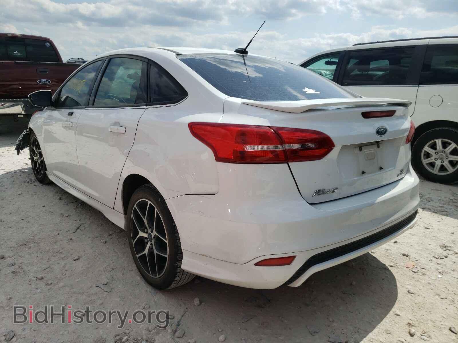 2015 FORD FOCUS - VIN: 1FADP3F2XFL305915 - Фото 3