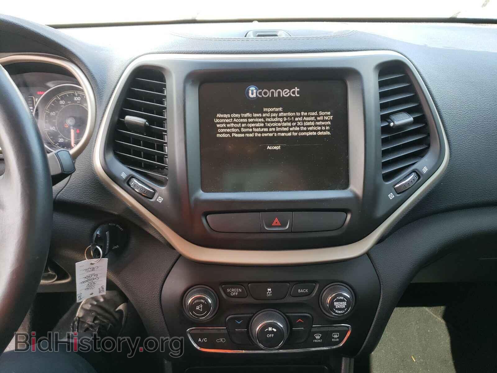 2016 JEEP CHEROKEE - VIN: 1C4PJMCB7GW100670 - Фото 9