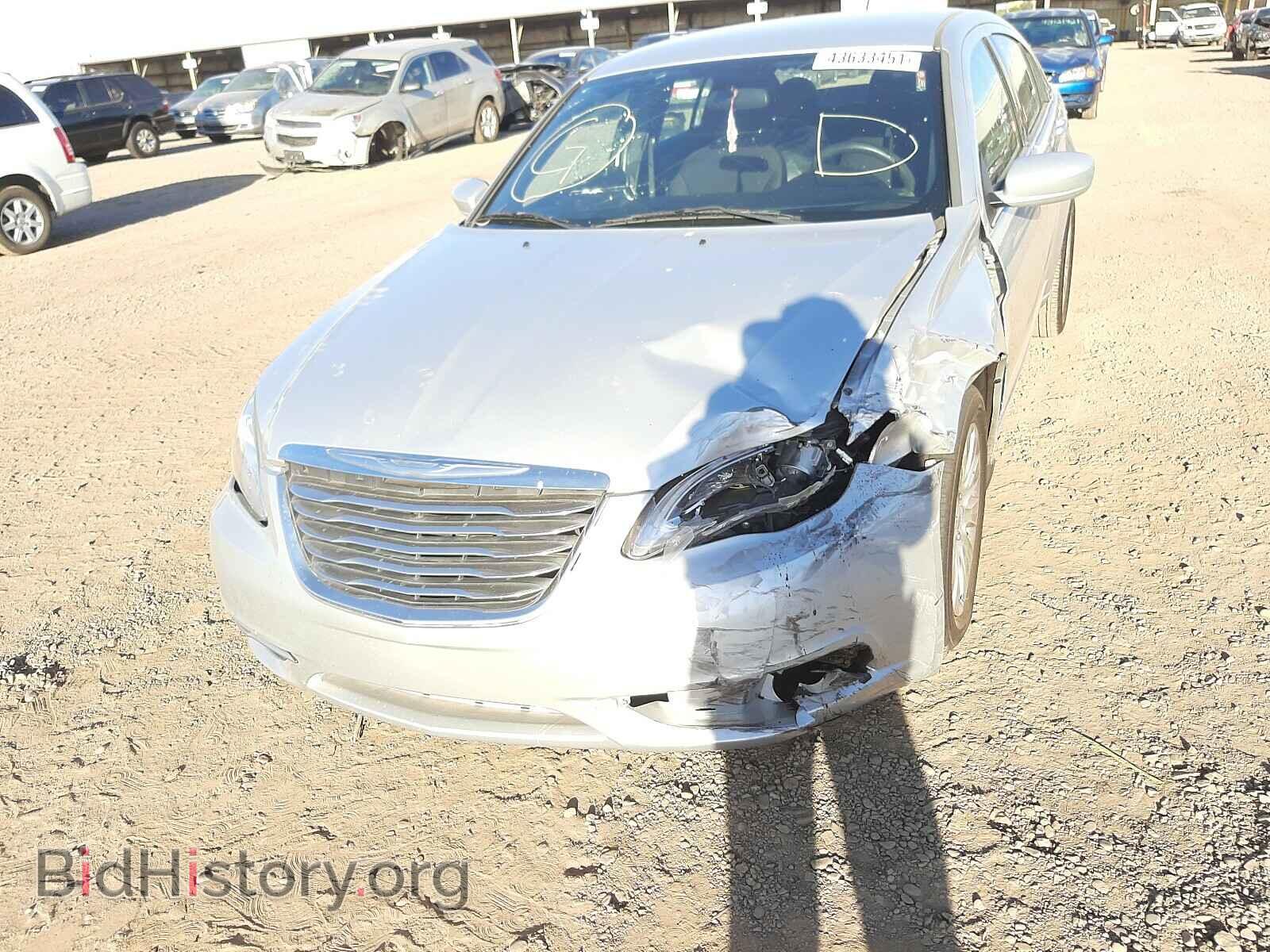 2012 CHRYSLER 200 - VIN: 1C3CCBAB6CN205317 - Photo 2