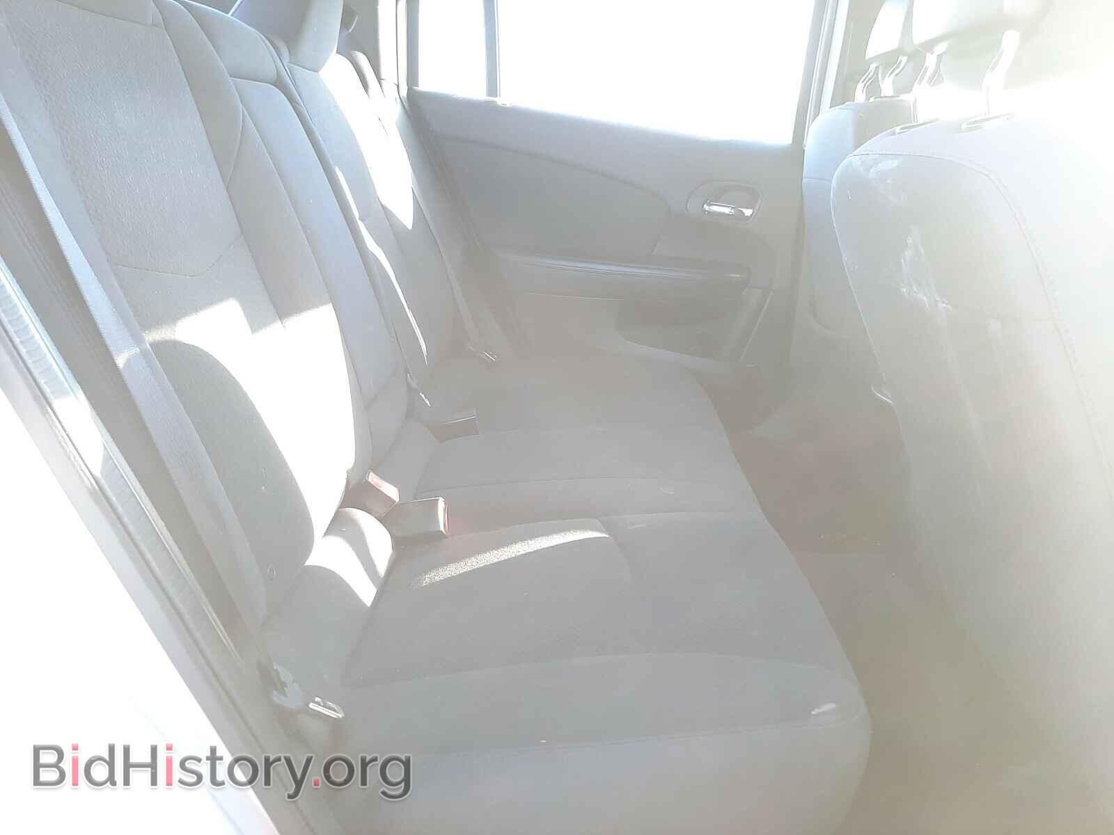 2012 CHRYSLER 200 - VIN: 1C3CCBAB6CN205317 - Photo 6