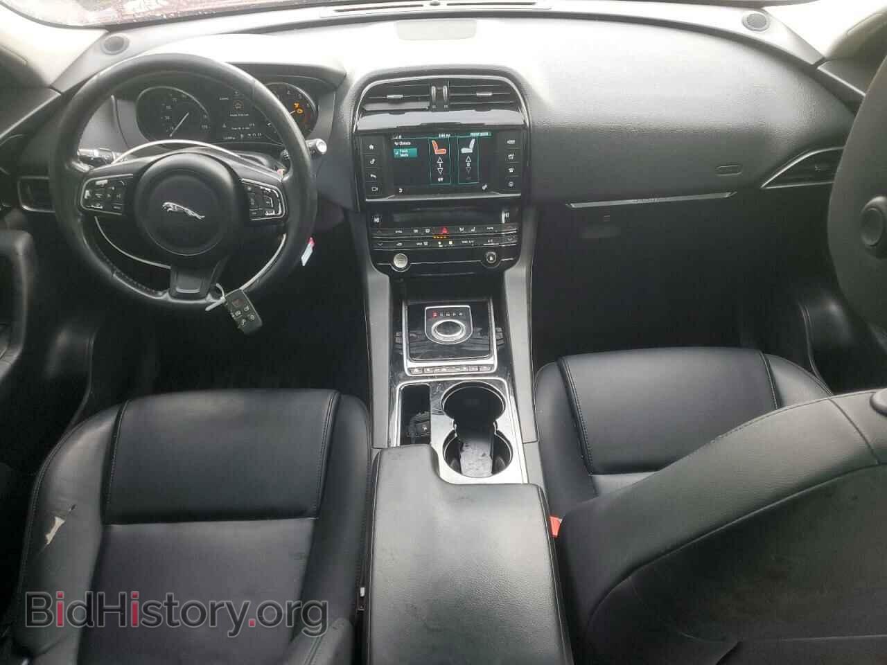 2017 JAGUAR F-PACE - VIN: SADCJ2BV1HA069028 - Фото 8