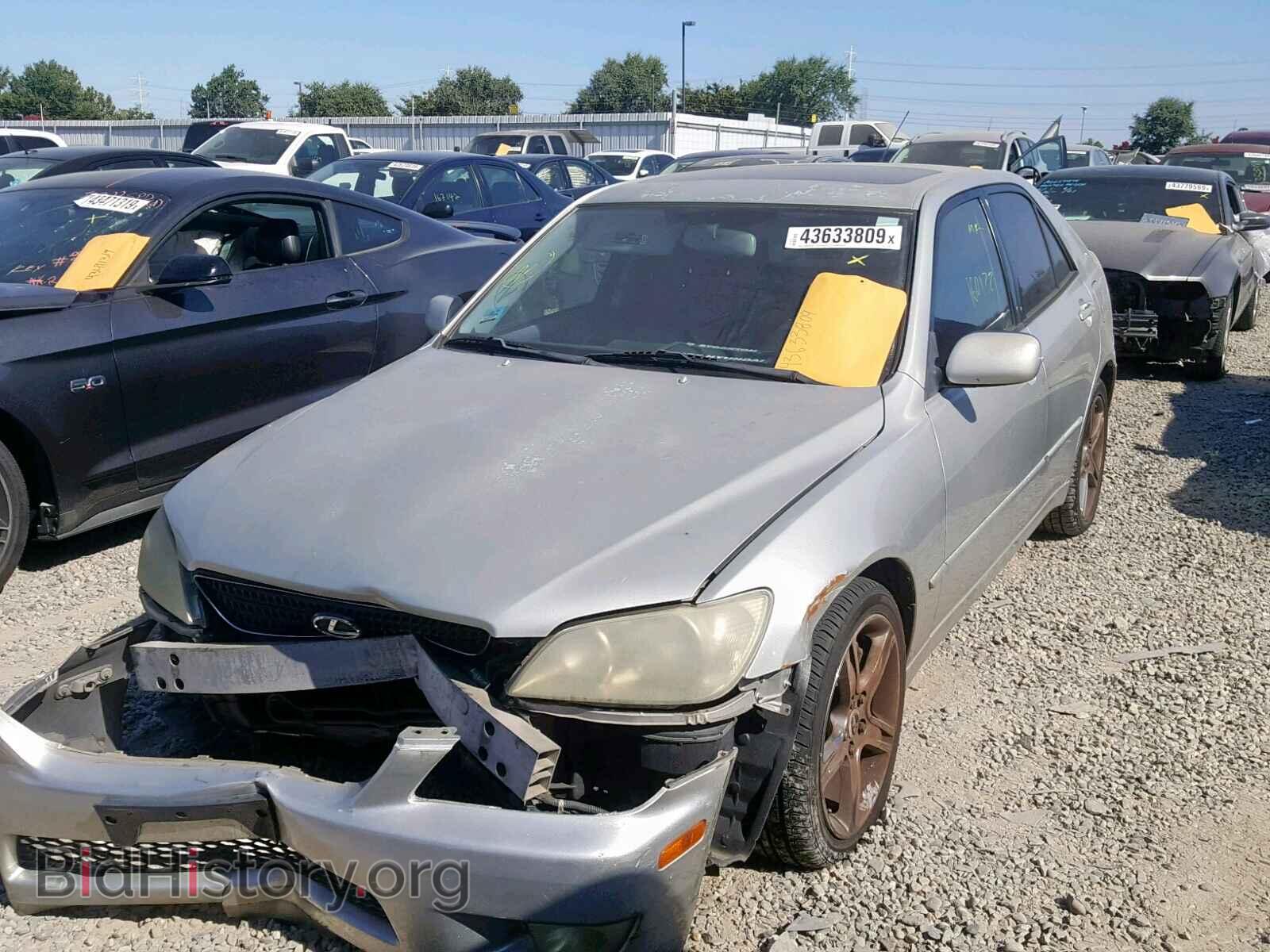 2002 LEXUS IS - VIN: JTHBD192320064039 - Photo 2