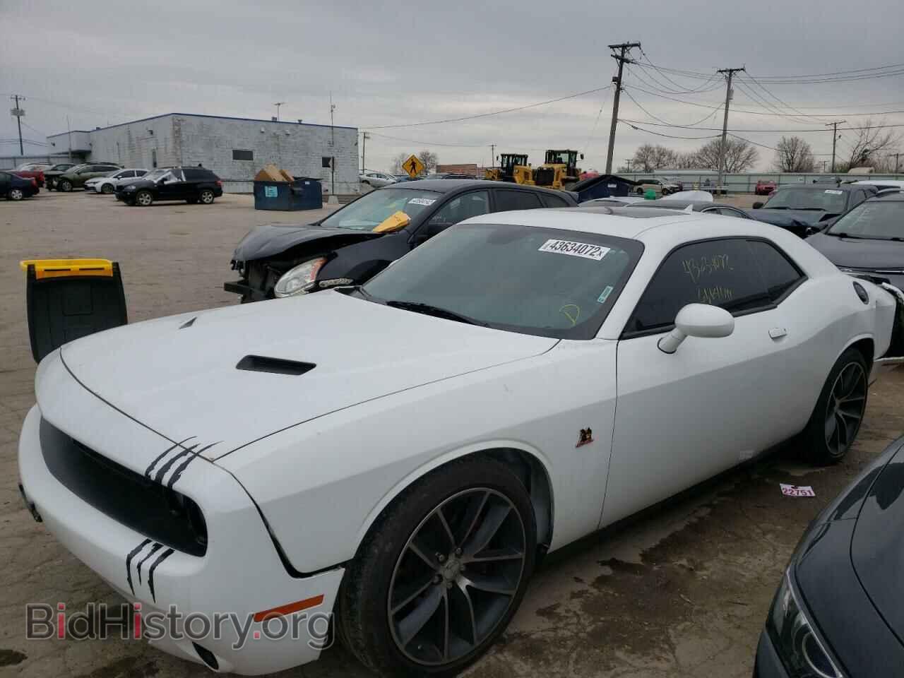 2016 DODGE CHALLENGER - VIN: 2C3CDZFJXGH335217 - Фото 2