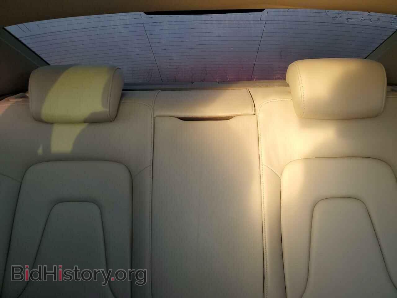 2011 AUDI A5 - VIN: WAULFAFR6BA011506 - Photo 10
