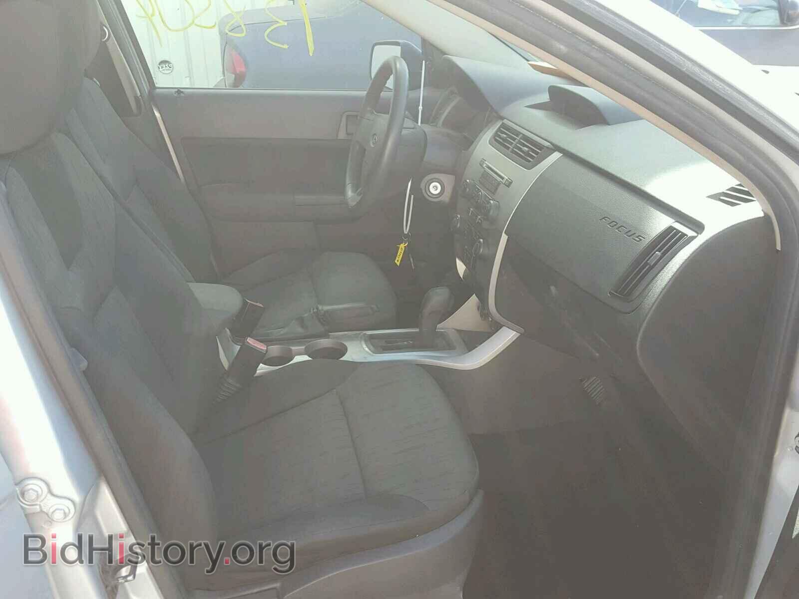 2008 FORD FOCUS - VIN: 1FAHP35N88W109745 - Фото 5