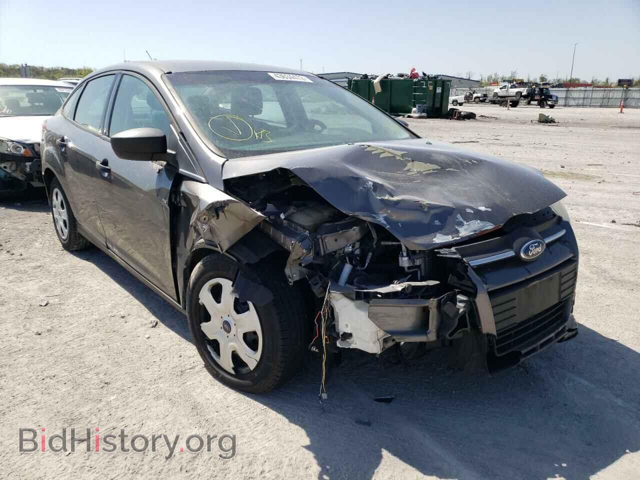 Photo 1FAHP3E28CL311047 - FORD FOCUS 2012
