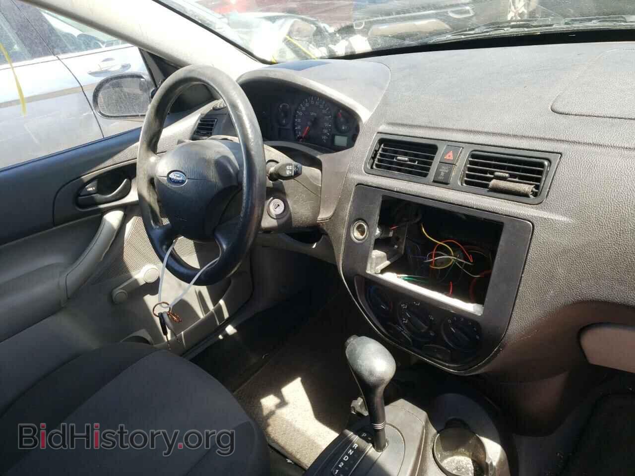 2007 FORD FOCUS - VIN: 1FAFP34NX7W203357 - Фото 9