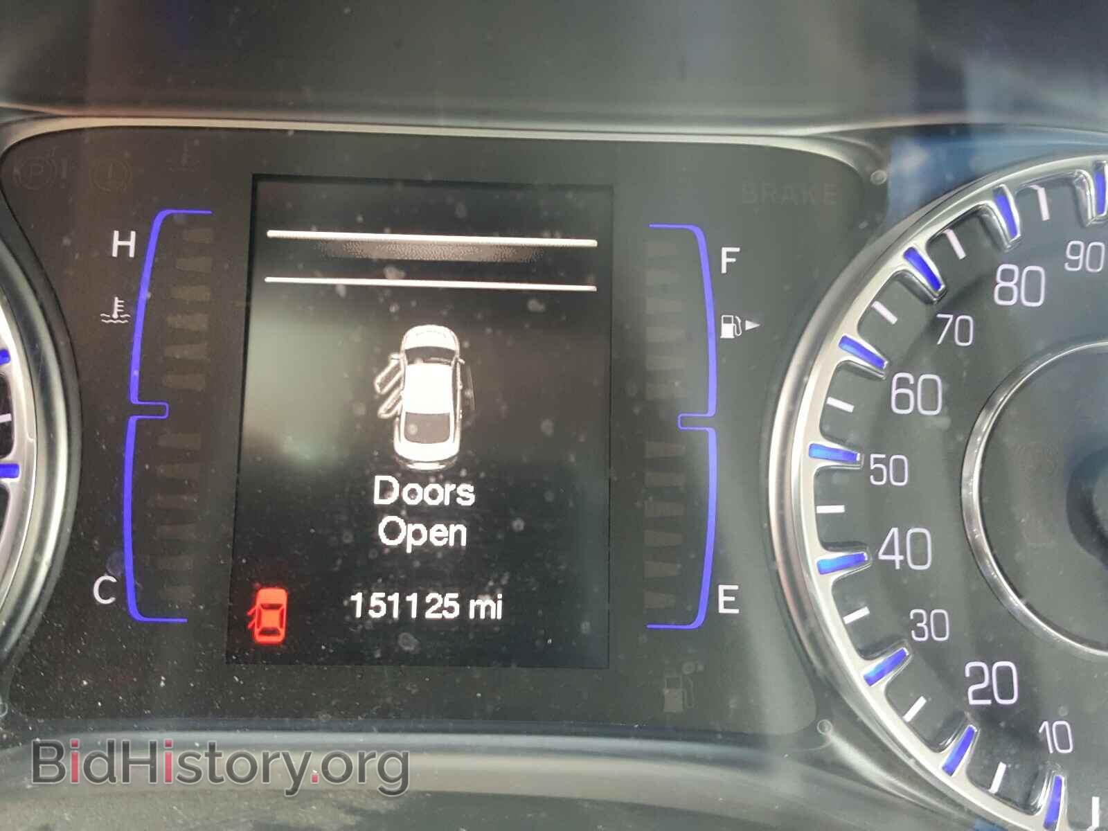 2015 CHRYSLER 200 - VIN: 1C3CCCAB1FN672445 - Фото 8
