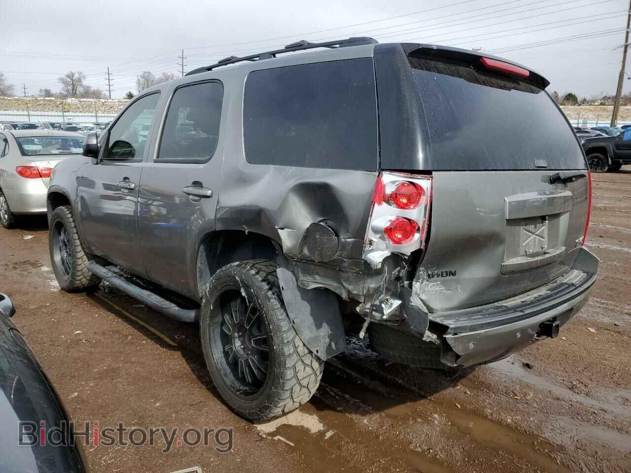 2008 GMC YUKON - VIN: 1GKFK130X8R253795 - Фото 2