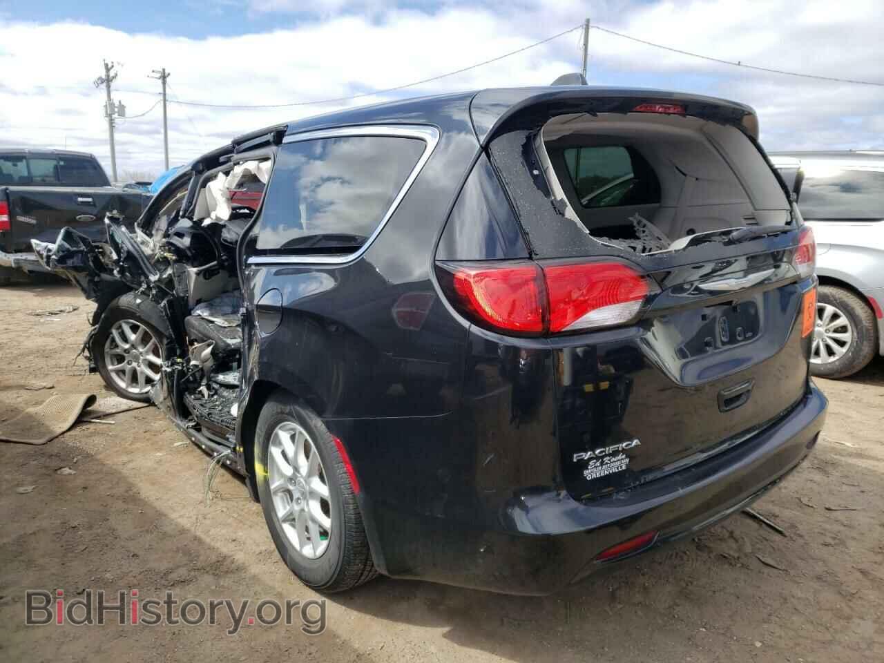2017 CHRYSLER PACIFICA - VIN: 2C4RC1DGXHR501460 - Фото 3