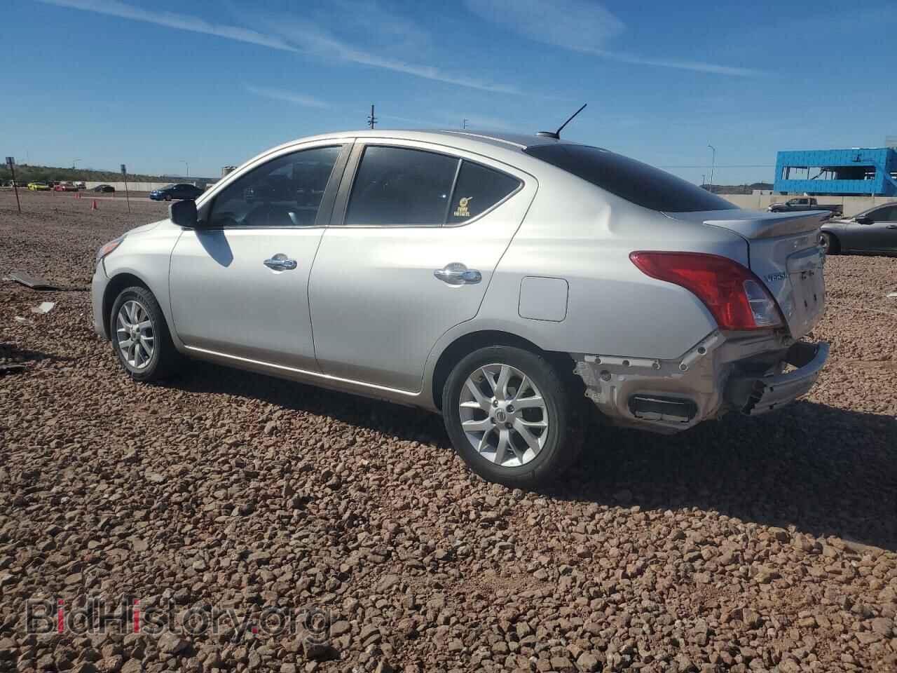 2018 NISSAN VERSA - VIN: 3N1CN7AP7JL809019 - Фото 2