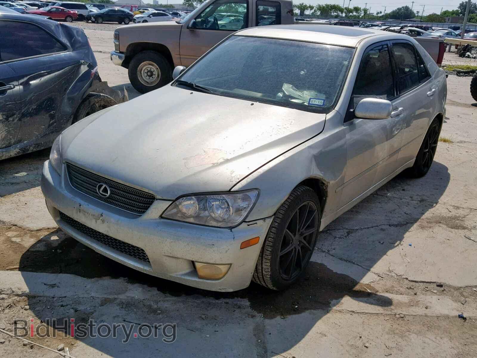 2001 LEXUS IS - VIN: JTHBD182610029527 - Фото 2