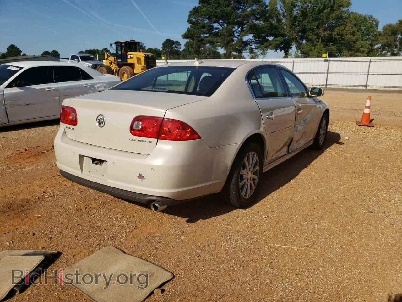 2011 BUICK LUCERNE - VIN: 1G4HC5EM0BU139393 - Фото 4