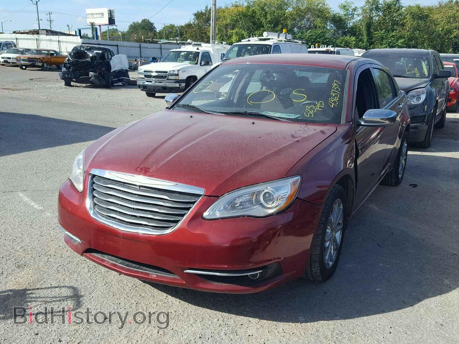 2013 CHRYSLER 200 - VIN: 1C3CCBCG7DN523795 - Photo 2