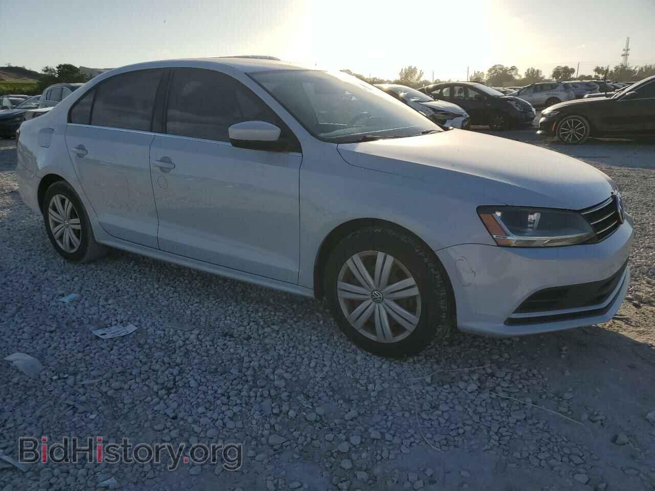 2017 VOLKSWAGEN JETTA - VIN: 3VW2B7AJ9HM252676 - Фото 4