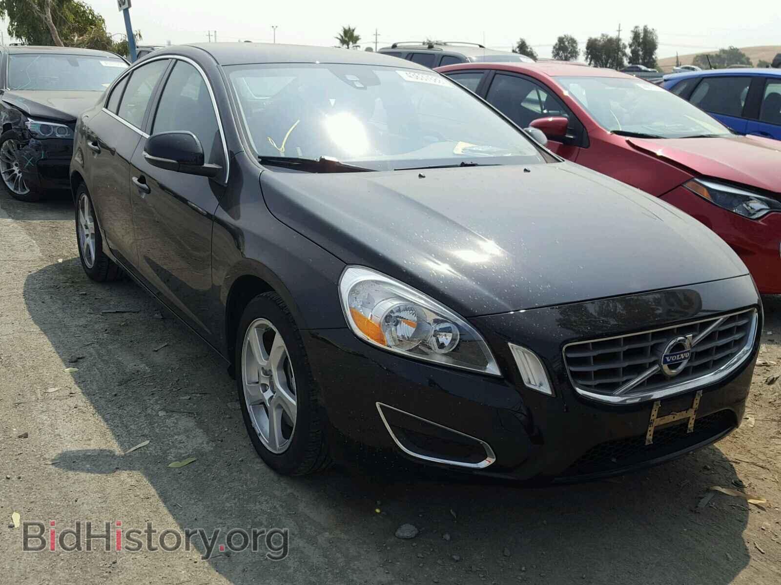 Фотография YV1622FS5C2141061 - VOLVO S60 2012