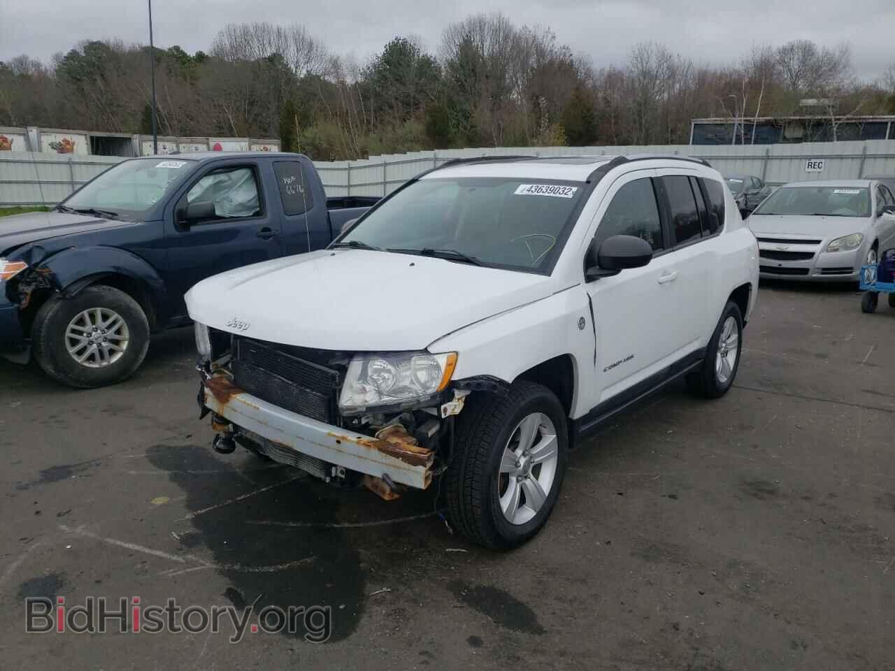 2011 JEEP COMPASS - VIN: 1J4NF5FB8BD163768 - Фото 2