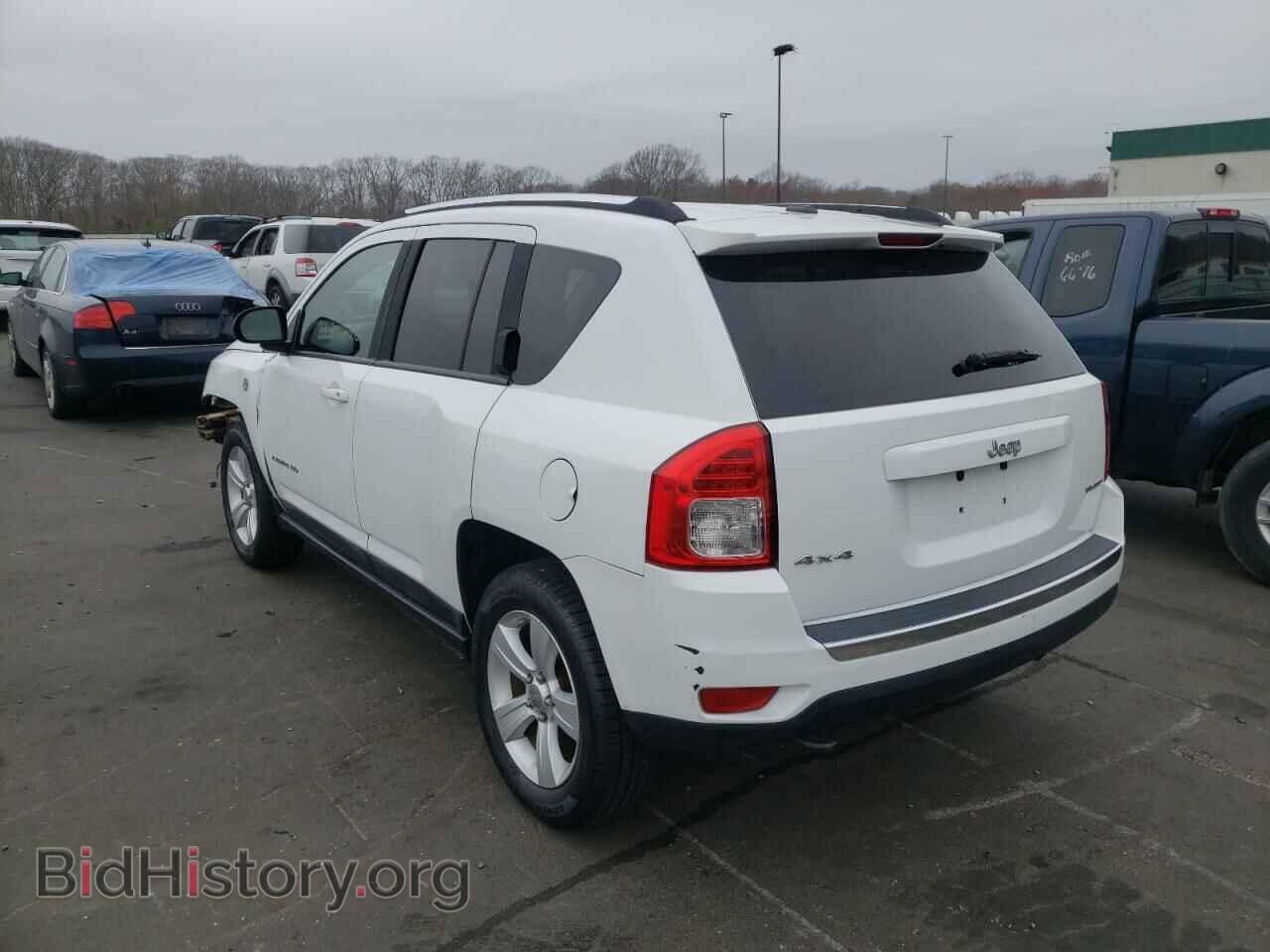 2011 JEEP COMPASS - VIN: 1J4NF5FB8BD163768 - Фото 3
