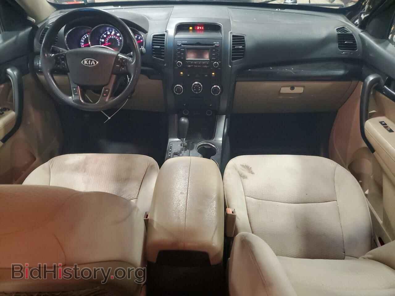 2011 KIA SORENTO - VIN: 5XYKT3A16BG063870 - Фото 8