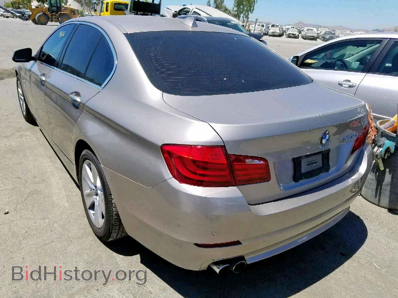 2011 BMW 5 SERIES - VIN: WBAFR1C59BC737385 - Фото 3