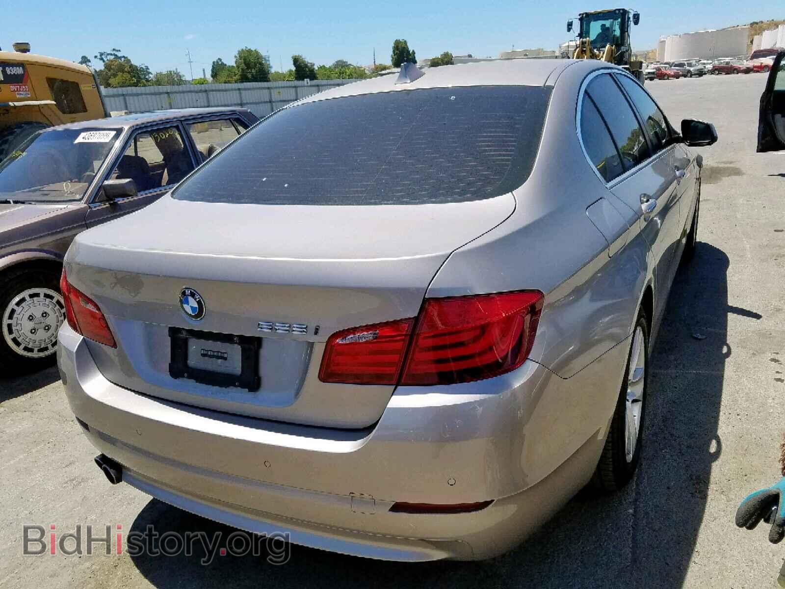 2011 BMW 5 SERIES - VIN: WBAFR1C59BC737385 - Фото 4
