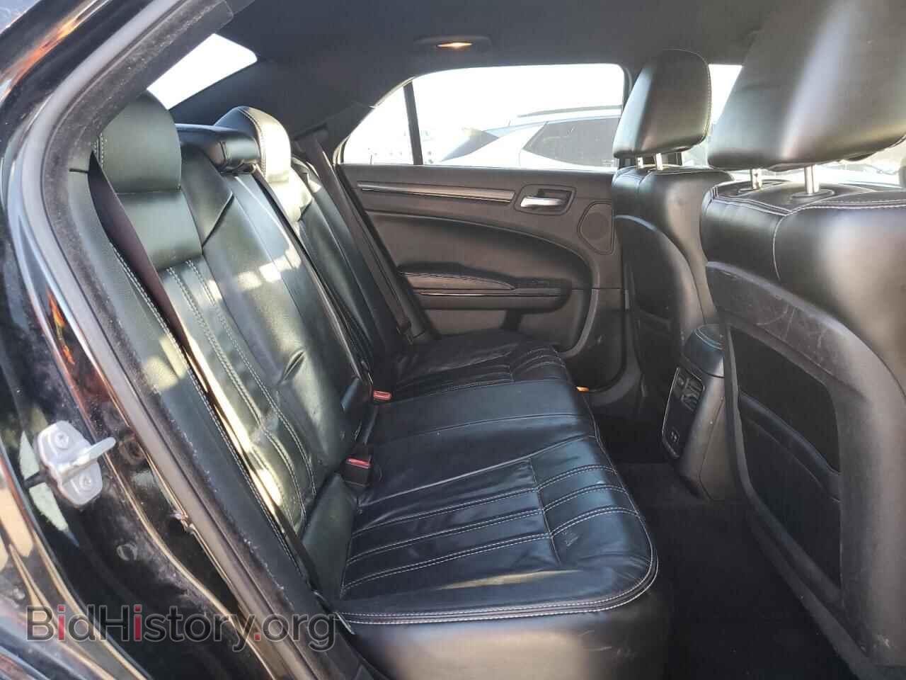 2016 CHRYSLER 300 - VIN: 2C3CCAGGXGH253205 - Фото 10