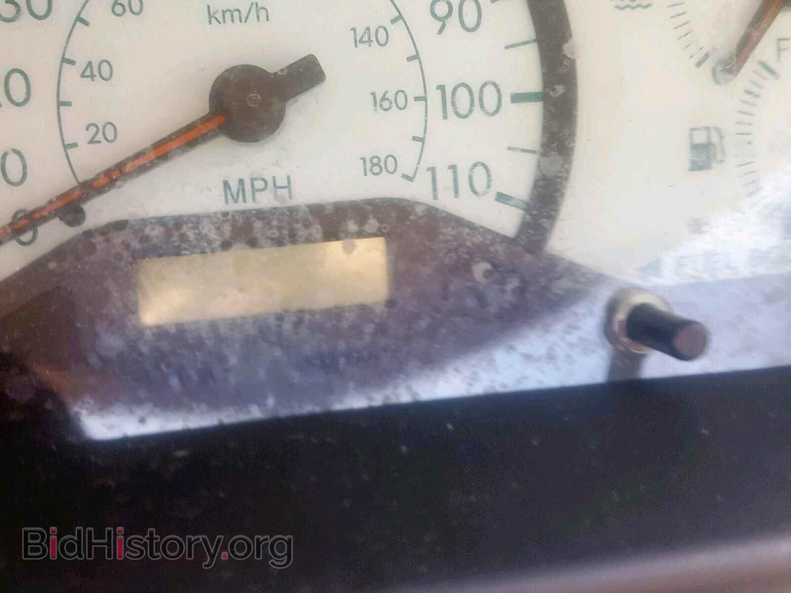 2003 TOYOTA COROLLA - VIN: 1NXBR38E33Z080242 - Фото 8