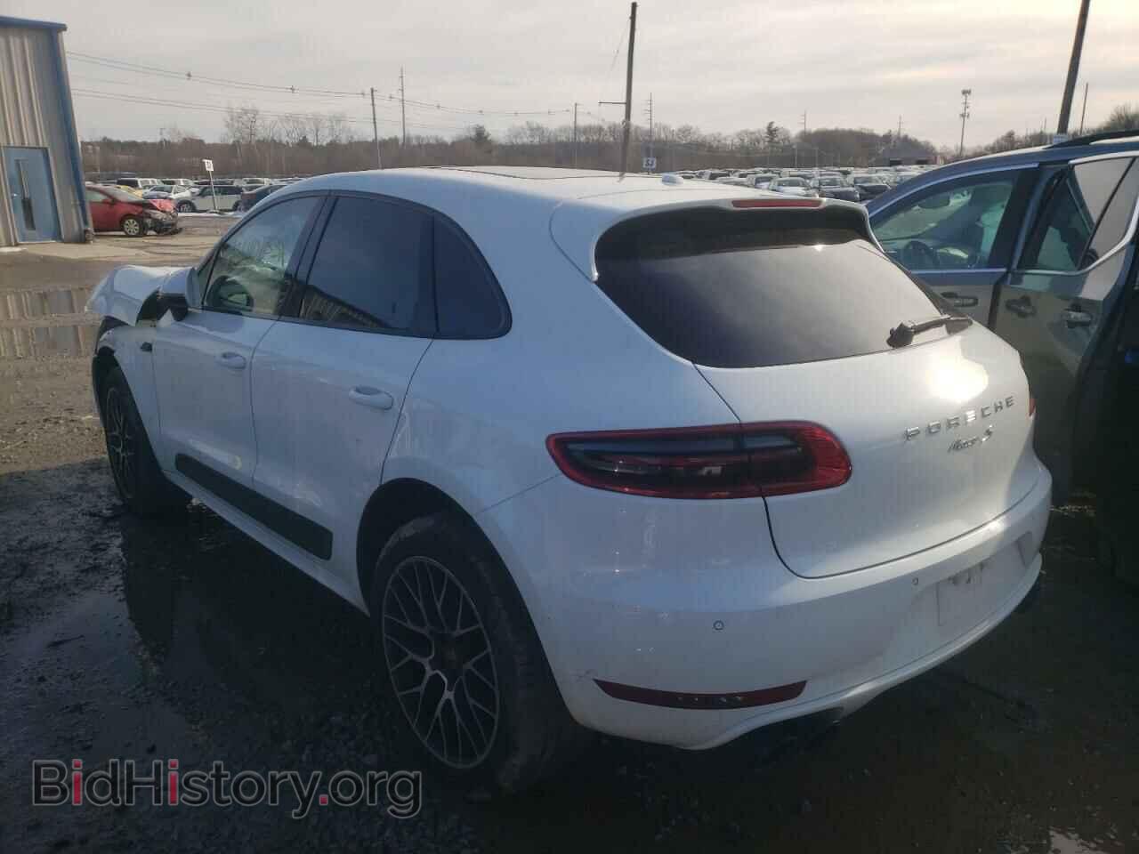 2017 PORSCHE MACAN - VIN: WP1AB2A55HLB20101 - Photo 2