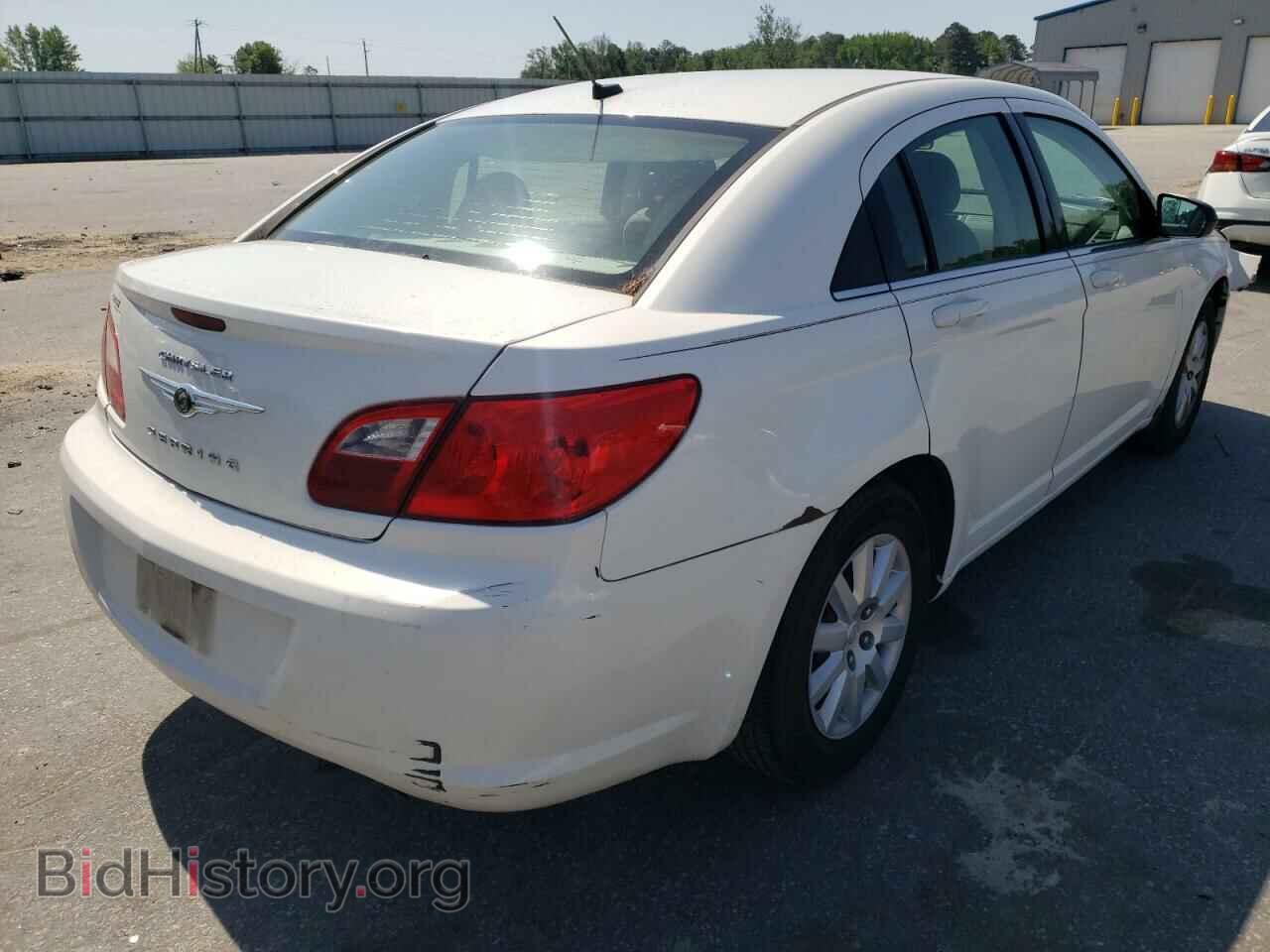 2009 CHRYSLER SEBRING - VIN: 1C3LC46B99N521419 - Фото 4