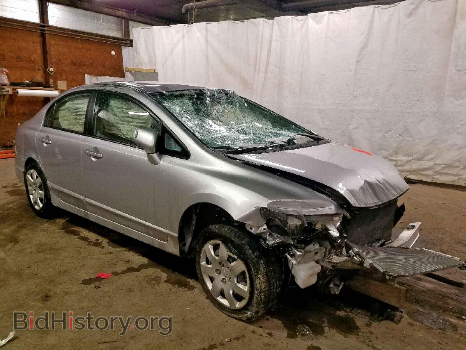 Photo 19XFA1F53AE053400 - HONDA CIVIC LX 2010