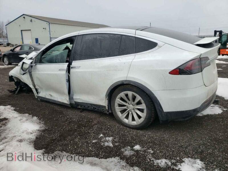 2019 Tesla MODEL X (VIN 5YJXCAE2XKF193316) — photo 2 of 13