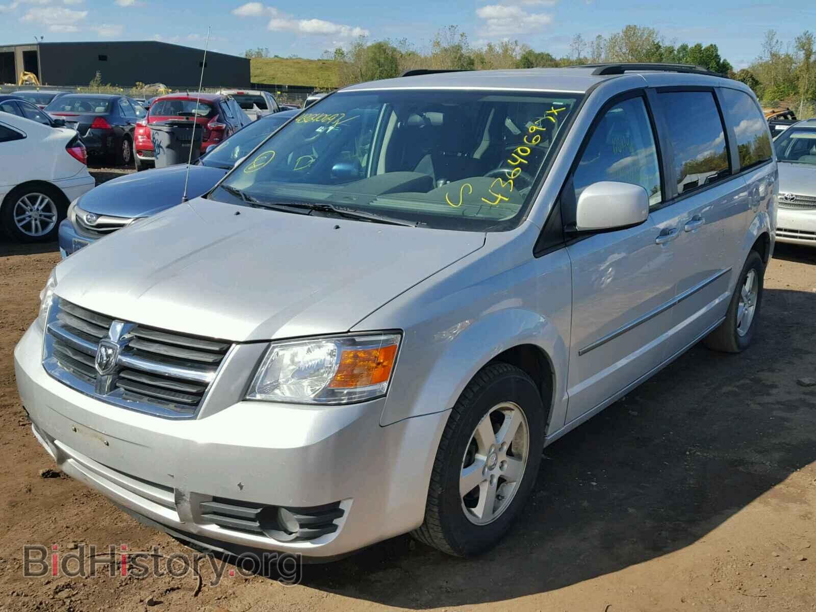 2010 DODGE CARAVAN - VIN: 2D4RN5D15AR426981 - Фото 2