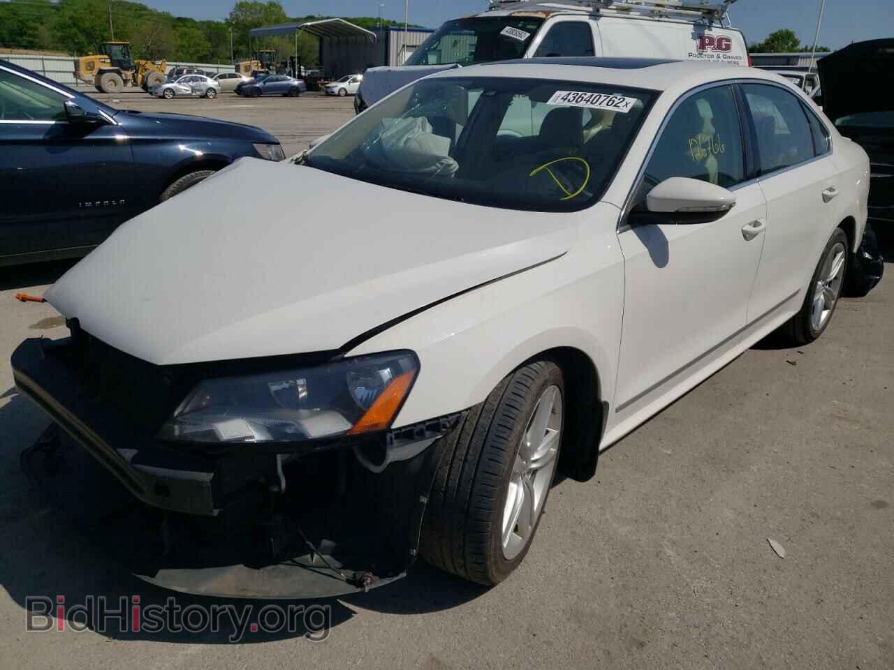 2012 VOLKSWAGEN PASSAT - VIN: 1VWCN7A33CC098151 - Фото 2