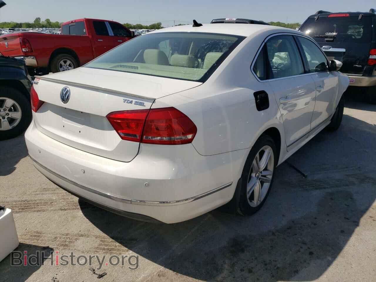 2012 VOLKSWAGEN PASSAT - VIN: 1VWCN7A33CC098151 - Фото 4