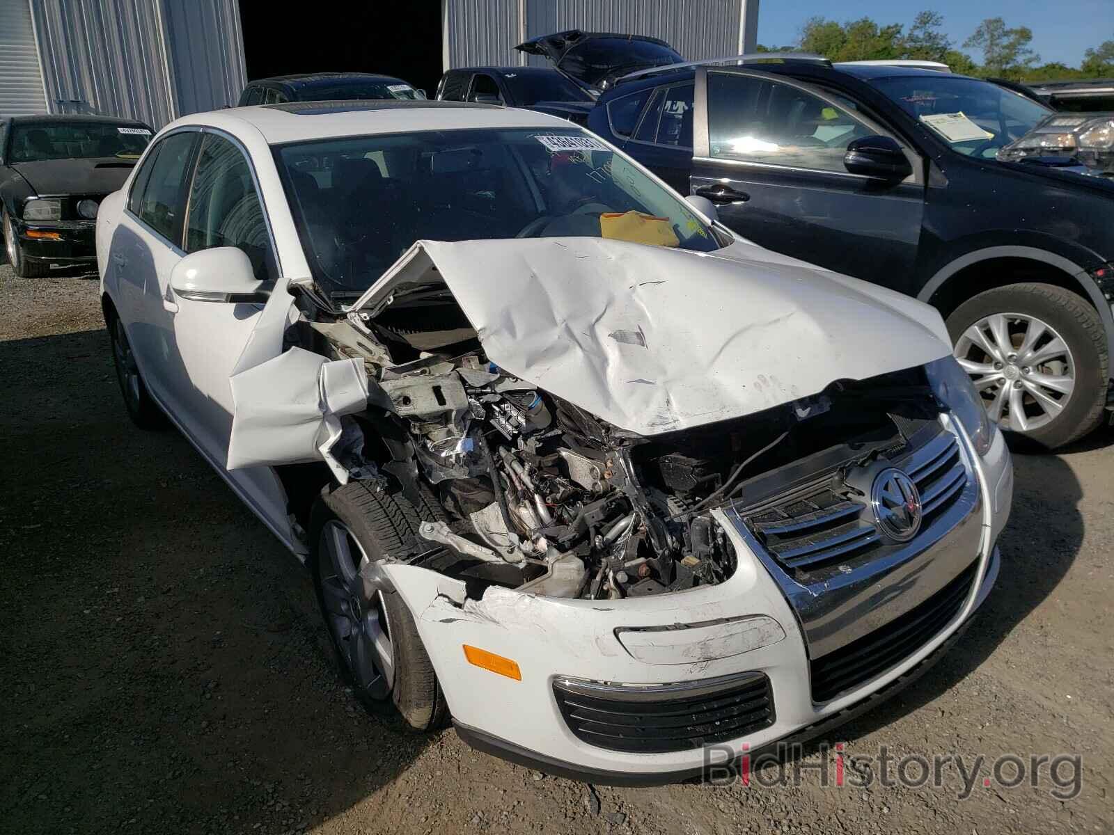 Photo 3VWRZ71K19M177007 - VOLKSWAGEN JETTA 2009