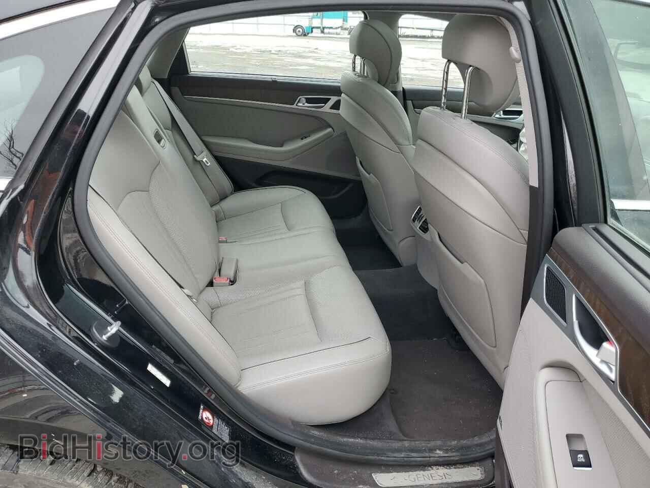 2017 GENESIS G80 - VIN: KMHGN4JE3HU168510 - Photo 10