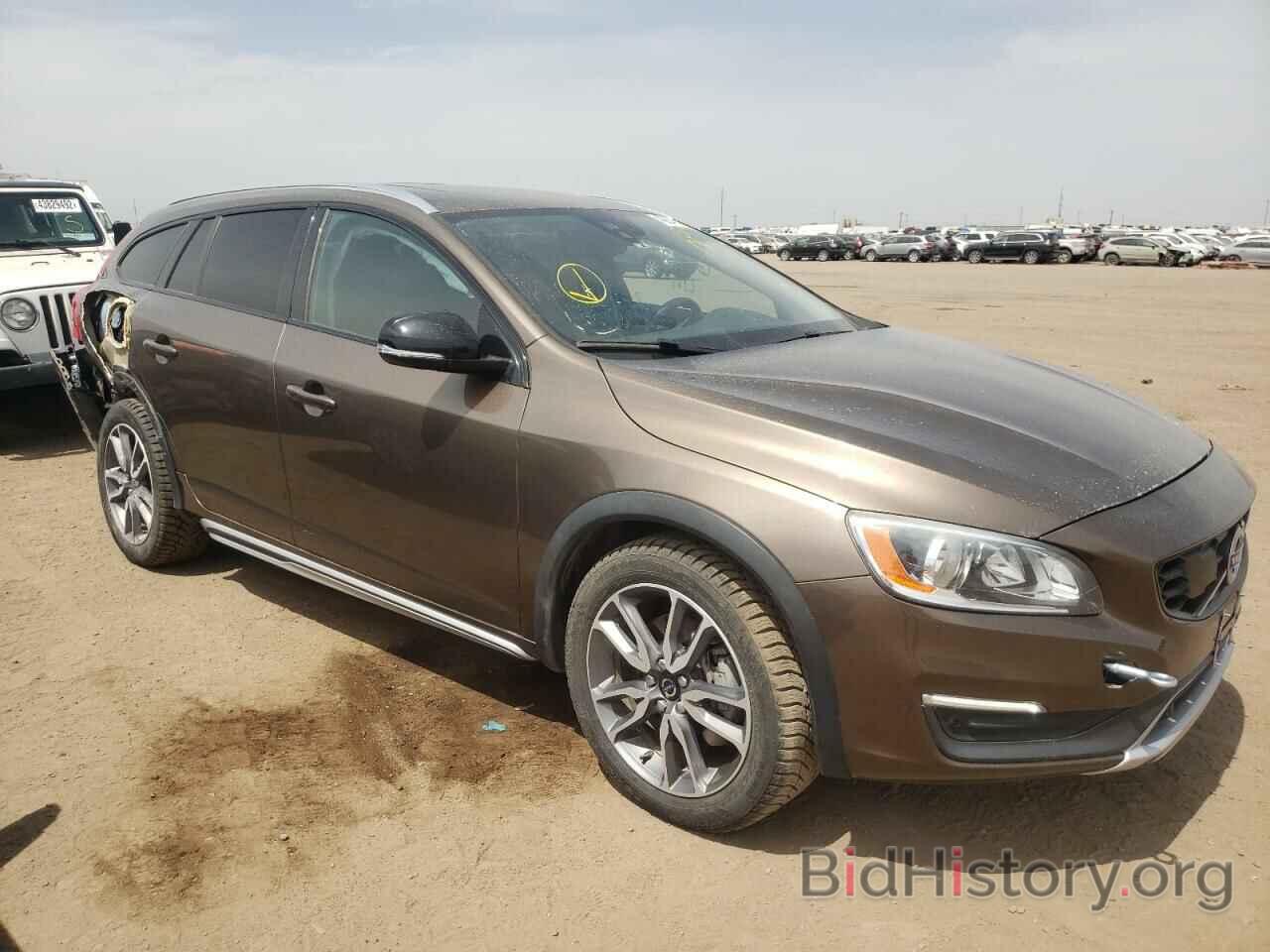 Photo YV4612HK3G1007910 - VOLVO V60 2016