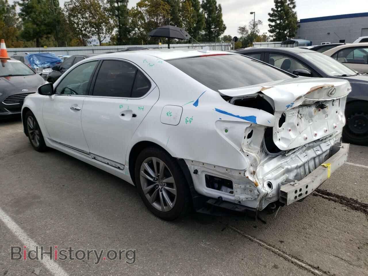 2013 LEXUS LS460 - VIN: JTHBL5EF0D5119393 - Photo 2