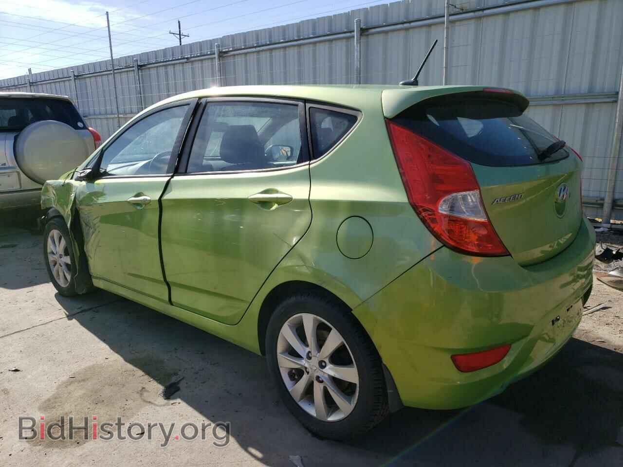 2013 HYUNDAI ACCENT - VIN: KMHCU5AE8DU061115 - Фото 2