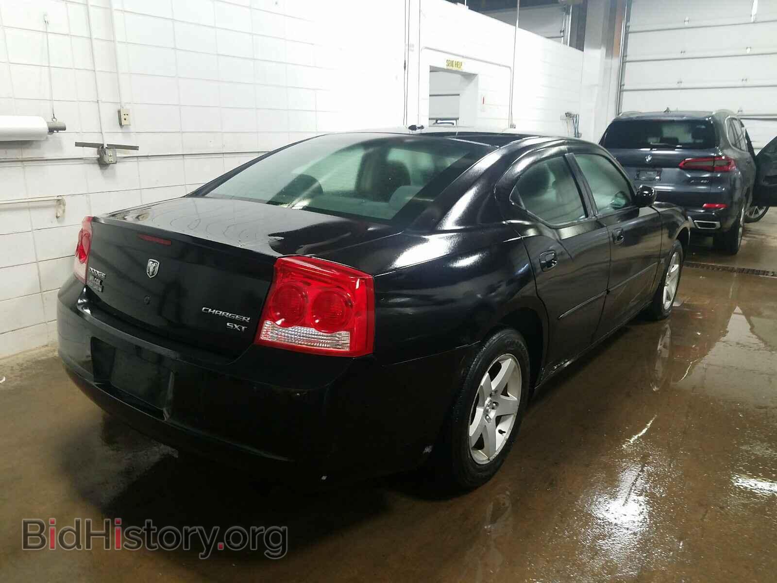 2010 DODGE CHARGER - VIN: 2B3CA3CV4AH233817 - Фото 4
