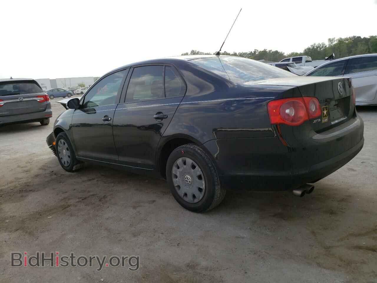 2007 VOLKSWAGEN JETTA - VIN: 3VWGG71K27M017549 - Фото 2